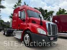 2016 Freightliner Cascadia T/A Sleeper Truck Tractor
