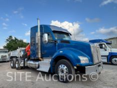 2017 Kenworth T880 T/A Sleeper Truck w/ Crane