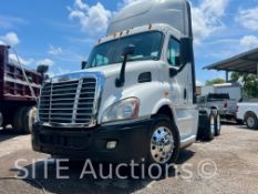2014 Freightliner Cascadia T/A Daycab Truck Tractor