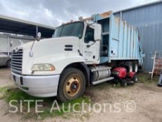 2005 Mack CXN613 T/A Garbage Truck