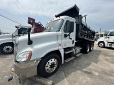 2018 Freightliner Cascadia T/A Dump Truck