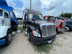 2016 Freightliner Cascadia T/A Sleeper Truck Tractor