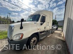 2015 Freightliner Cascadia T/A Sleeper Truck Tractor