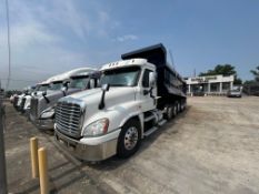 2018 Freightliner Cascadia 5/A Dump Truck