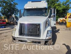 2005 Volvo VNL T/A Sleeper Truck Tractor
