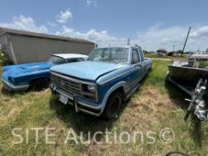 Ford F150 Extended Cab Pickup Truck