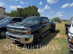 2017 Chevrolet Silverado 3500HD Crew Cab Dually Pickup Truck