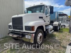 2019 Mack Pinnacle PI64T T/A Daycab Truck Tractor