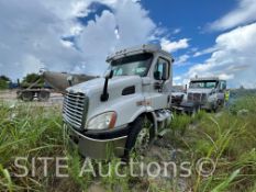2017 Freightliner Cascadia T/A Daycab Truck Tractor