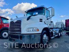 2015 Mack CXU613 T/A Daycab Truck Tractor