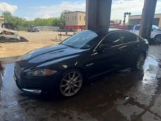 2015 Jaguar XF Automobile