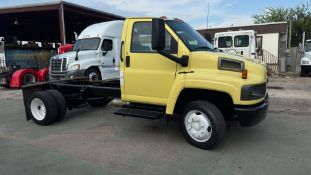 2006 GMC 5500 S/A Cab & Chassis Truck