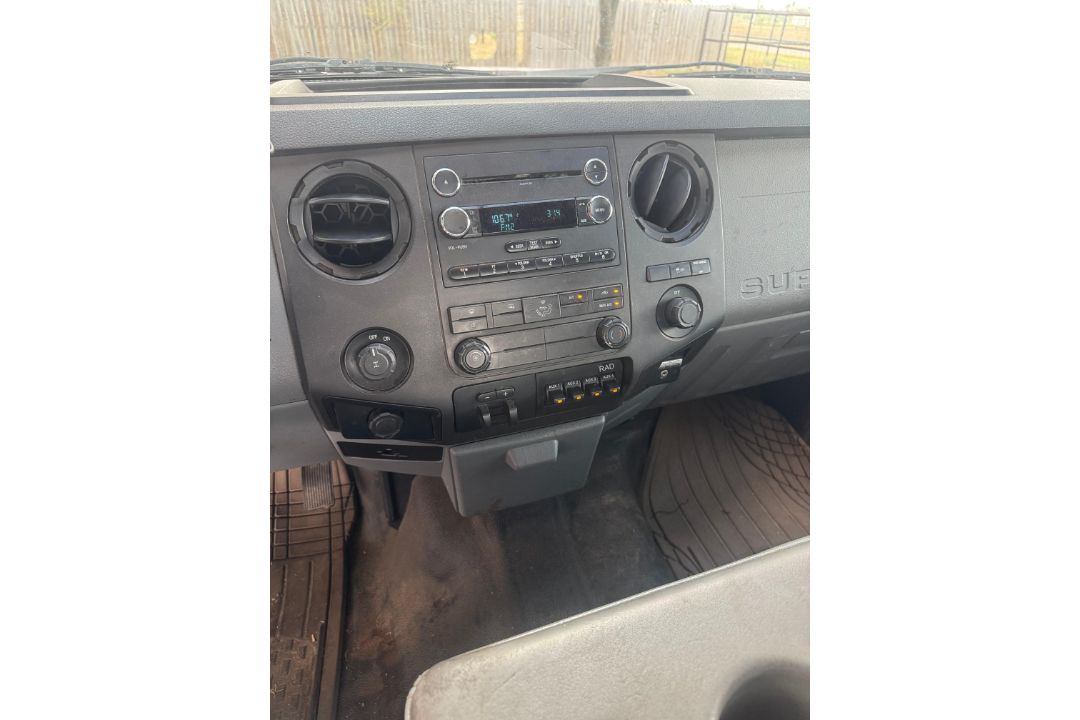 2013 Ford F350 SD Service Truck - Image 25 of 27