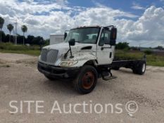 2008 International 4300 S/A Cab & Chassis Truck