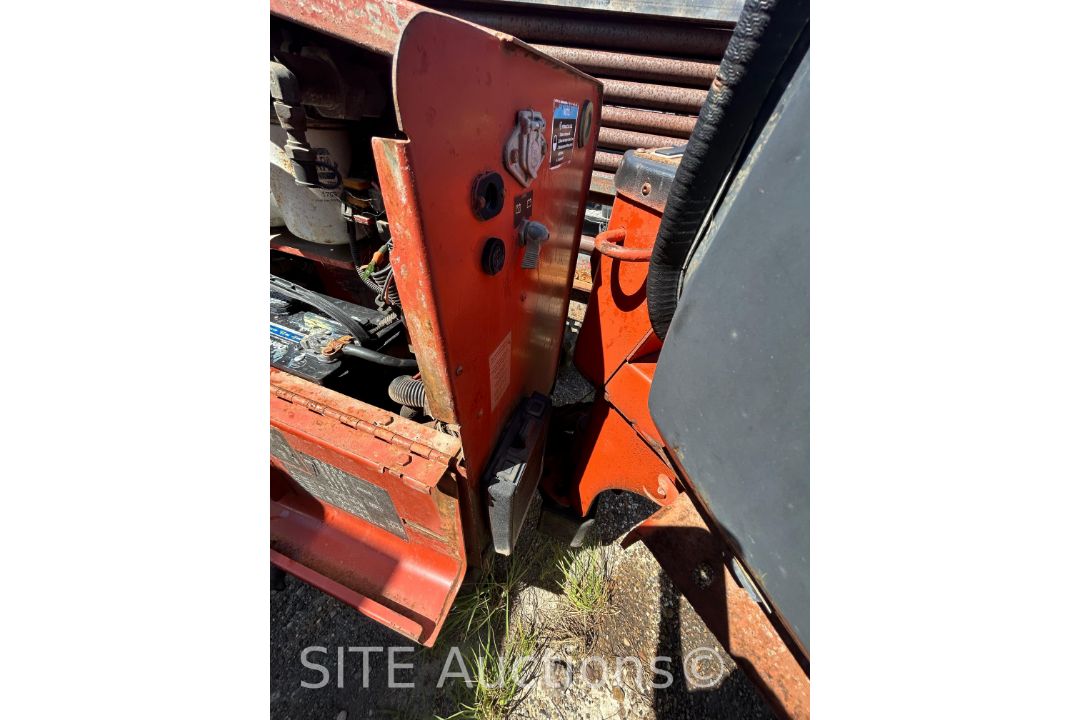 1999 Ditch Witch JT1720 Directional Drill - Image 36 of 44