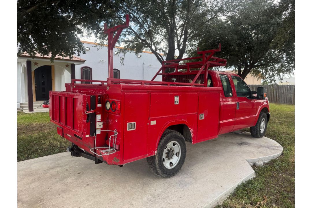 2013 Ford F350 SD Service Truck - Image 5 of 27