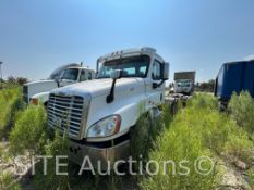 2013 Freightliner Cascadia T/A Daycab Truck Tractor