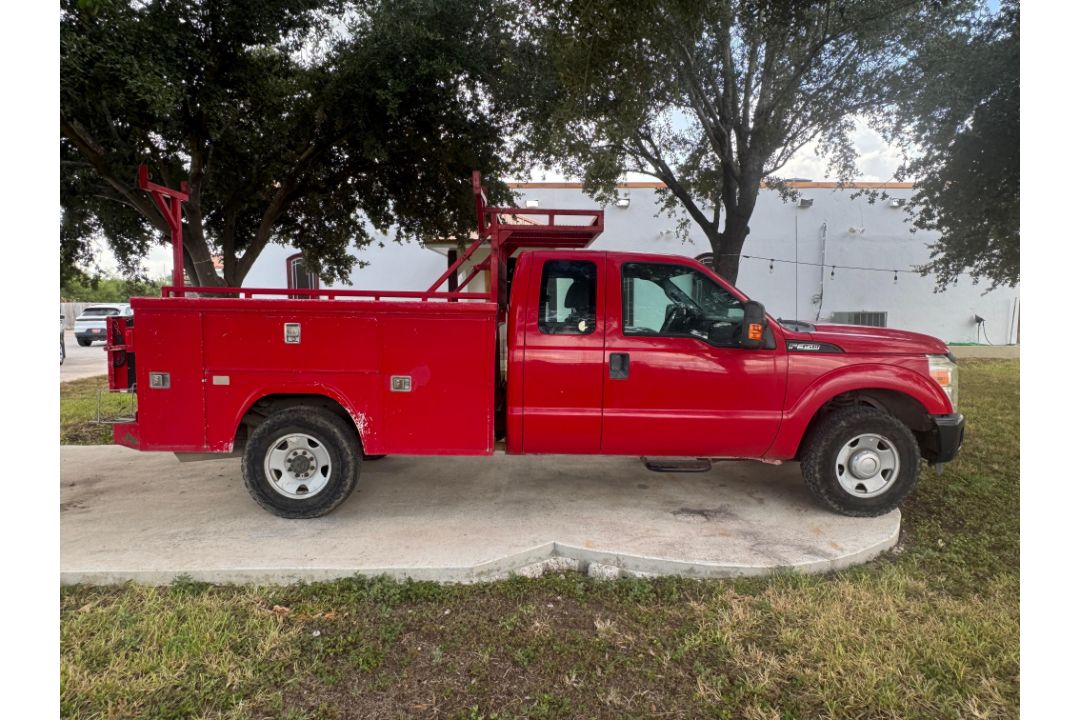 2013 Ford F350 SD Service Truck - Image 4 of 27
