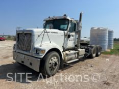 2009 International 9900i T/A Daycab Truck Tractor