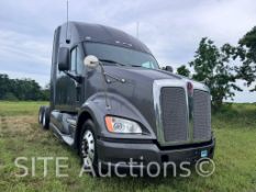 2013 Kenworth T700 T/A Sleeper Truck Tractor