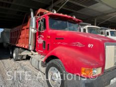 1993 International 9400 T/A Dump Truck