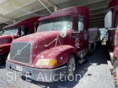 1999 Volvo VN T/A Sleeper Truck Tractor