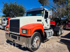 2015 Mack CHU613 Pinnacle T/A Day Cab Truck Tractor