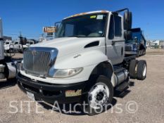 2016 International 4300 S/A Cab & Chassis Truck
