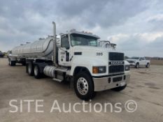 2022 Mack Pinnacle PI64T T/A Day Cab Truck Tractor