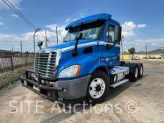 2017 Freightliner Cascadia 113 T/A Day Cab Truck Tractor