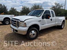 2005 Ford F350 SD Dually Extended Cab Pickup Truck
