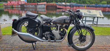 1948 Velocette MOV/MAC. Registration number JKH 563. Frame number 4170. Engine number MAC 11104.