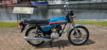 1983 Honda CB100N, 99cc. Registration number A132 GRE. Frame number CB100N-1026114. Engine number