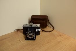 An Agfa Isolette camera with an Agfa Apolar 1:4,5 8.5cm lens