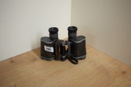 A Pair of Carl Zeiss Jena DF6 x 30 binoculars