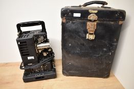 A Vintage Siemans projector with Meyor Gorlitz Kinon Superior 5cm lens in original fitted box