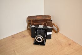 A Zeiss Ikon Nettar 515/16 folding camera