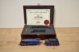 A Bachmann Limited Edition 00 gauge LMR 2-8-0 Sir Guy Williams Loco & Tender 400, in presentation