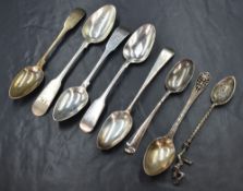 A George III silver fiddle pattern teaspoon, having a personalised inscription to the bowl and '