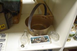 A pair of silver napkin rings with engine turning decoration, impressed silver mark, w4cm, sold