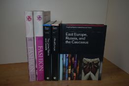 Fashion & Dress. Large format histories. (5)