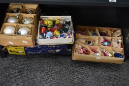 Two boxes of Crompton Jewel reflector lights, sold together with various Christmas tree