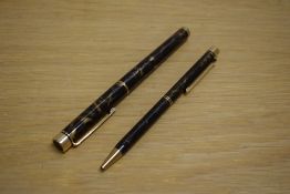 A Sheaffer Targa 1044 Classic converter cartridge fill fountain pen and ballpoint pen in lacque