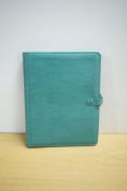 A Filofax green snake skin style leather planner 22x28.5cm