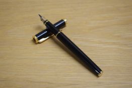 A Waterman Preface cartridge fill fountain pen in black having a Waterman Paris 18K 750 nib
