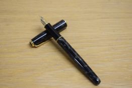 A Parker Sonnet Converter fill fountain pen in laque moonbeam with gold trim having Parker 18K 750