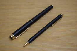 A Sheaffer Targa 1003 GT 2nd edition Clasic converter cartridge fill fountain pen and ballpoint