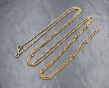 A yellow metal belcher link muff chain bearing plaque marked 9C, approx 62' & 21.2g