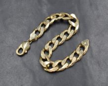 A 9ct gold large curb link bracelet, 21.5cm, 39g
