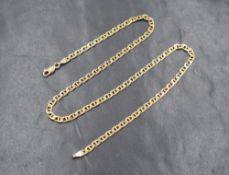 A 9ct gold mariner link neck chain, 41.5cm, 9.4g